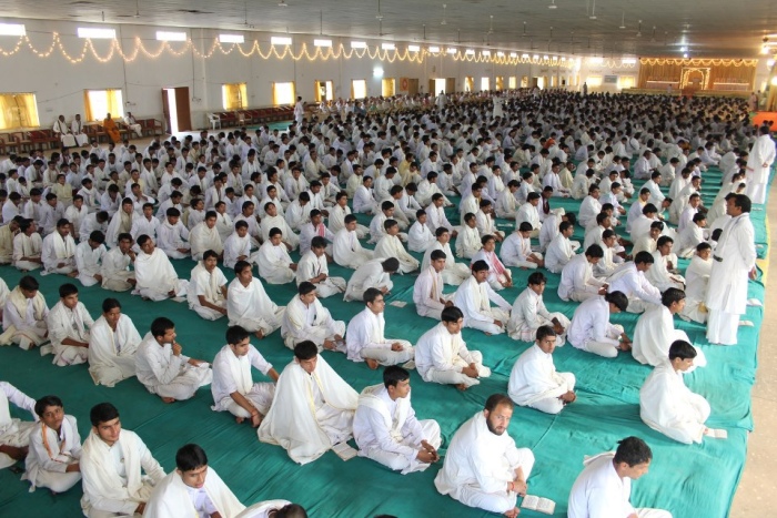 large group meditation