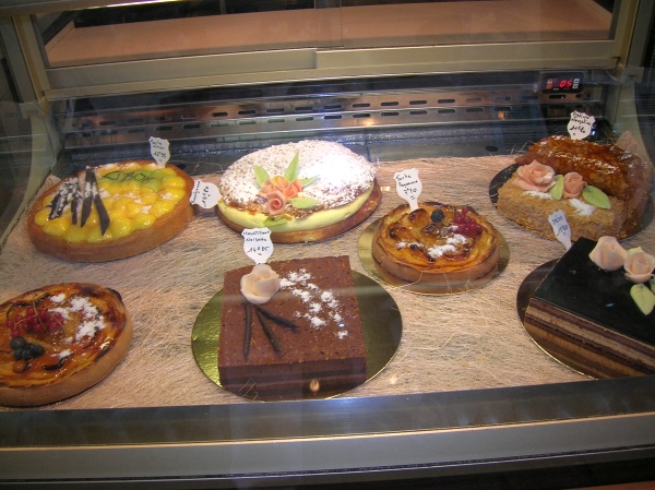 Cakes in shop at Saint-Maximin