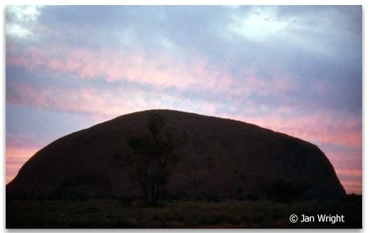 Photo of sunrise at Ayers Rock - Uluru, taken from the Ansett Lodge
